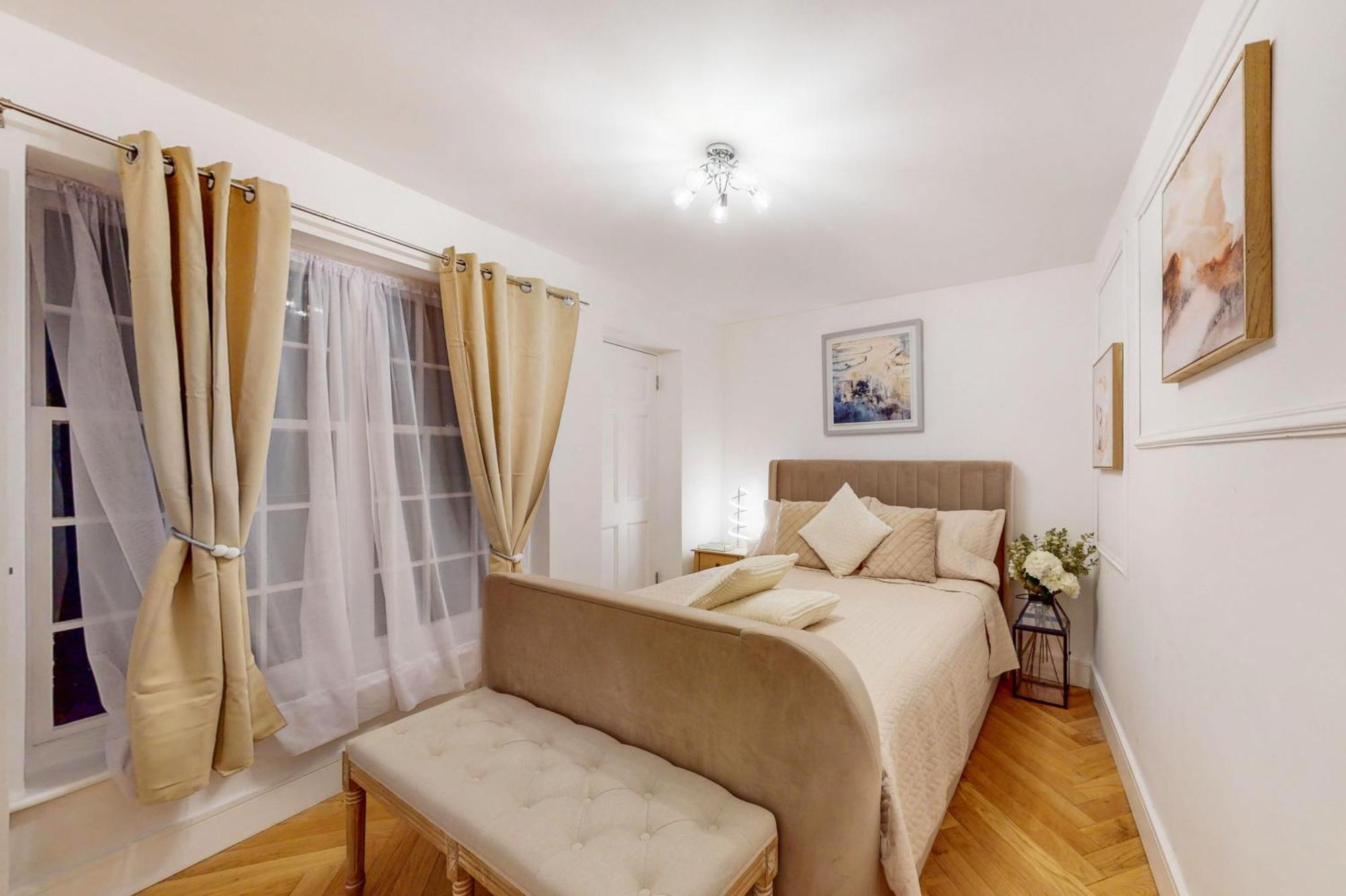 Park Lane Apartments Harrowby Street Londra Esterno foto